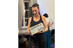 Ano, hodnotné a hmotné ceny do batohu na Sněžku