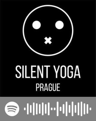 Silent yoga na Vyšehradě